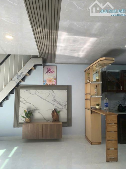 🏘️ HẺM XE TẢI HOÀNG BẬT ĐẠT 83m² 4 TẦNG 11.6 TỶ NỞ HẬU 8.6M 🏘️ - 2