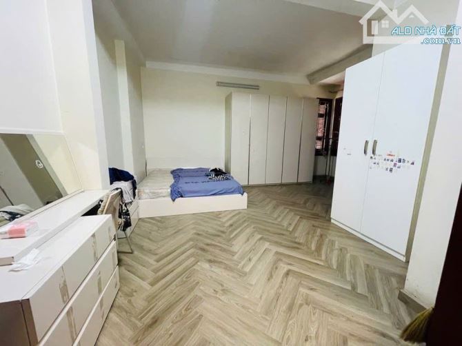 SIÊU PHẨM KIM GIANG 69M, MT 4M, 5T, ĐƯỜNG 6 LÀN XE, VỈA HÈ, KINH DOANH ĐỈNH, 15.9 TỶ - 2