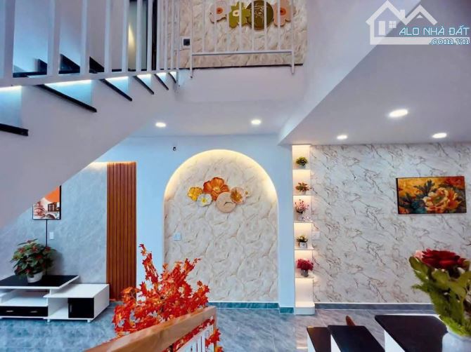 🏠 HẺM XE HƠI HOÀNG VĂN THỤ 82m² 5 TẦNG 11.5 TỶ NỞ HẬU 8.5M 🏠 - 2