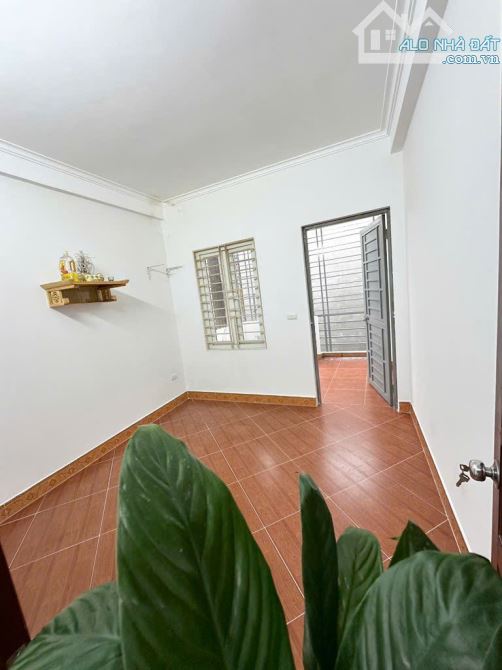 Bán nhà trung tâm Hoàng Mai 32m² – 5 tầng – Oto đỗ cửa – Nội thất mới – Giá 6.68 tỷ - 2