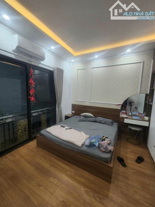 NGÔ QUYỀN HÀ ĐÔNG - PHÂN LÔ QUÂN ĐỘI - NHÀ MỚI FULL NỘI THẤT ĐẸP - Ô TÔ ĐỖ NGÕ - 2