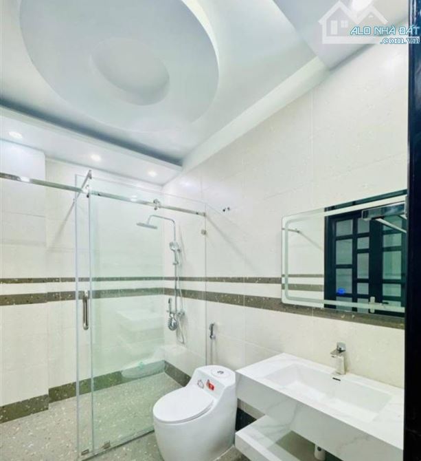 Bán nhà 4 tầng Tô Hiệu, Trần Nguyên Hãn, Lê Chân, 41m2, chỉ 3.15tỷ - 2