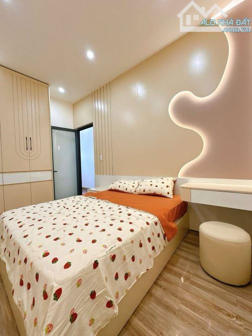 BÁN NHANH NHÀ KIỆT ĐẸP - FULL NỘI THẤT - THIẾT KẾ HIỆN ĐẠI - 2