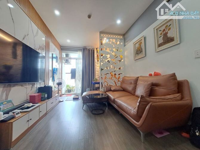 Bán căn hộ Ngọc Lan, Phú Thuận Quận 7, 90.7m², 2PN 2WC, full nội thất, giá 4.2 tỷ - 2
