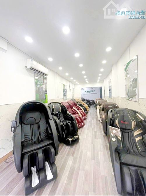 Cho thuê nhà mặt tiền – Bạch Đằng,. Bình Thạnh, Trệt, 1 lầu, 4x20m (nở hậu 7m) chỉ 32tr - 2