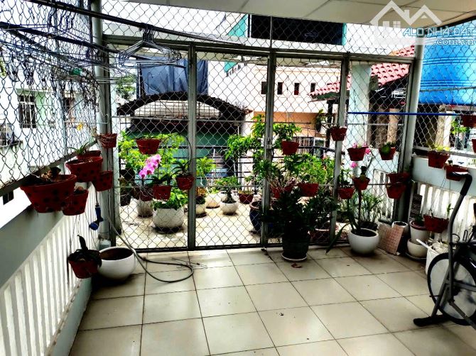 BÁN NHÀ HXH NGUYỄN ĐÌNH CHIỂU, Q.3, 1 TRỆT, 2 LẦU, 3PN - 9,5 Tỉ - 2