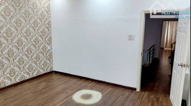 Bán nhà Bình Tân - Bùi Tư Toàn 64m2 2 tầng nhỉnh 4 tỷ hẻm xe hơi đổ cửa - 2