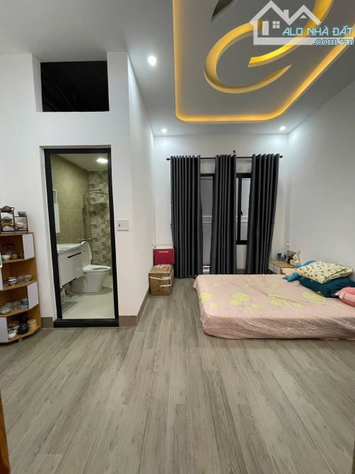 📌  Bán nhà 3 tầng Xây mới mặt tiền Đặng Huy Trứ , Tp Huế giá 5.35 tỷ - 2