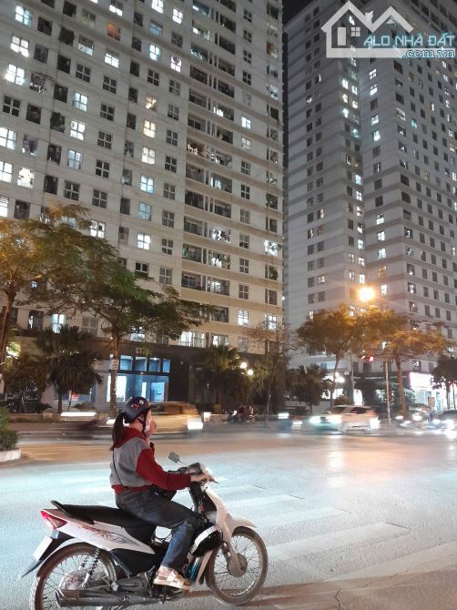 CHÍNH CHỦ CẦN BÁN GẤP SÁT CẠNH KĐT ĐÔ NGHĨA - 31M - 5 TẦNG - HƠN 4 TỶ - 2