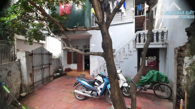 Bán 80m2 đất tại Đức Giang, Long Biên - lô góc, khu dân cư, quy hoạch ổn định. Giá 7.2 tỷ - 2