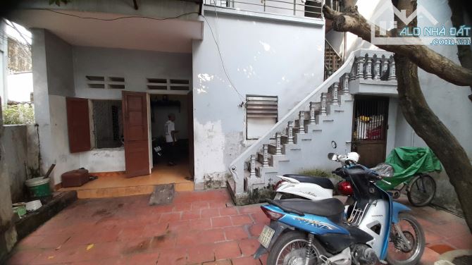 Bán 80m2 đất tại Đức Giang, Long Biên - lô góc, khu dân cư, quy hoạch ổn định. Giá 7.5 tỷ - 2