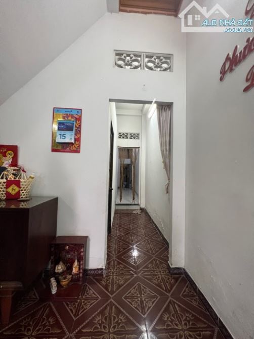 HXT - CÁCH MẶT TIỀN THỐNG NHẤT VÀI BƯỚC CHÂN - KINH DOANH NHỘN NHỊP - DT: 74M2, GIÁ NHỈNH - 2