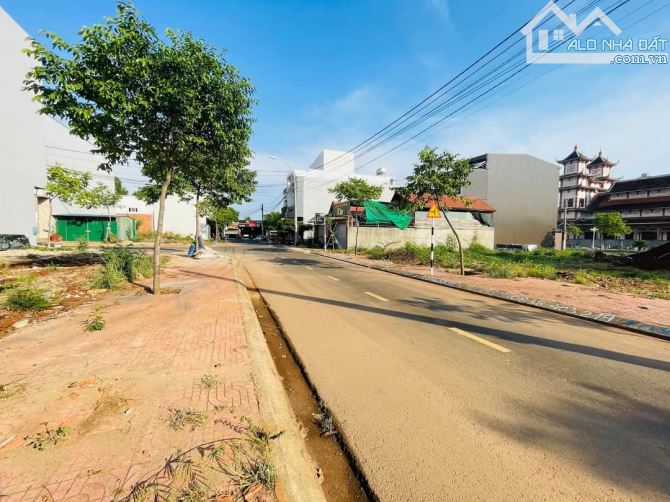 BÁN 2 LÔ LIỀN KỀ KHU ĐẤU GIÁ HÀ HUY TẬP. GIÁ: 11 TỶ - 2