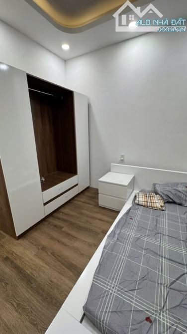 Nhà CC ĐẸP, RẺ, Ở NGAY - Phan Văn Trị, Bình Thạnh - 2PN,WC - DT 70m2 - Hơn 3 tỷ - 3