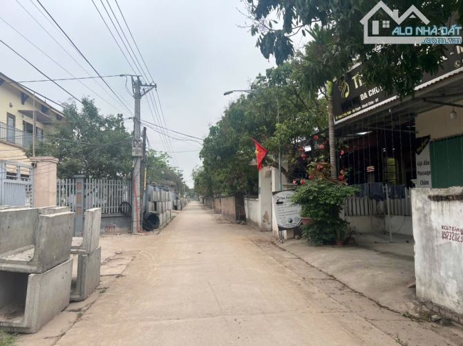 Hot Hot !! Mặt tiền 10m rộng nhất Đông Tảo Khoái Châu - 3