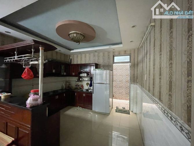 BÁN NHÀ PHAN HUY ÍCH, NGAY CC PHÚC YÊN - HẺM NHỰA 6M, 3 TẦNG, 72M2 VUÔNG, CC 1 ĐỜI - HƠN 8 - 3