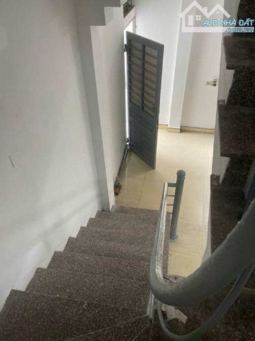Bán nhà 3 tầng cho thuê siêu hiếm tại võng la đông anh - 3