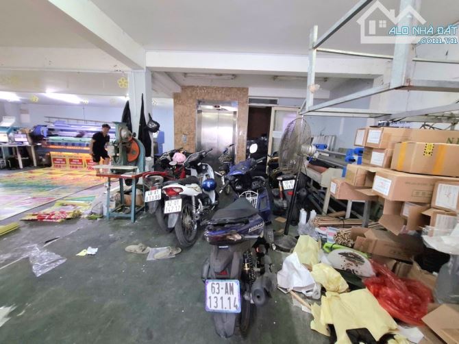 Nhà Tân Hòa Đông - 5 Tầng - 200m² - Nở Hậu - Hẻm Xe Tải - Sát Quận 6 - Tân Phú - 3