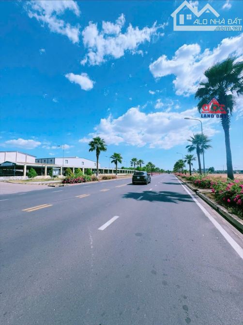 cho thuê xưởng 1200m2 Trong KCN Sống Thần - 3