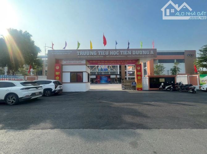 🍓🍓NHỈNH 4 TỶ XÍU LÔ GÓC OTO VÀO ĐƯỜNG THÔNG - 65m TRUNG OAI ĐÔNG ANH- 100m VÕ NGUYÊN GÁP - 3