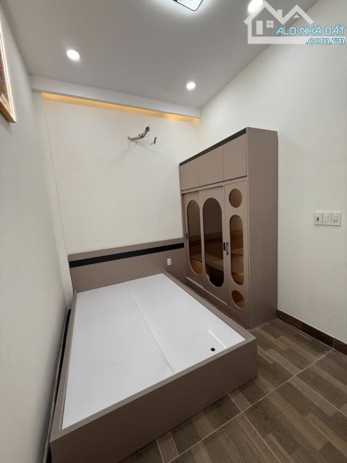 Siêu Phẩm nhà Nguyễn Ngọc Nhựt Tân Phú sát chợ Tân Hương 42 m2,2 Tầng Nhỉnh 3 tỷ - 3