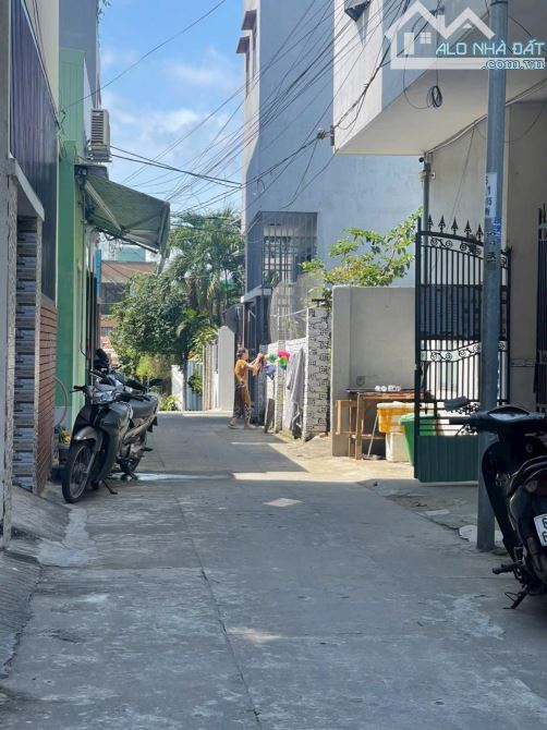 DÃY TRỌ NGUYỄN ĐÌNH CHIỂU - 106M² - 2.5 TẦNG - KHU DÂN CƯ ĐÔNG ĐÚC - GIÁ 5.25 TỶ - 3