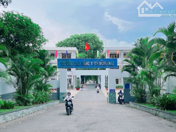 Bán nhà cấp 4 mặt tiền Kinh Doanh Chơ KP6, Tân Biên, Biên Hòa, 157m2, giá 3 tỷ 900 - 4