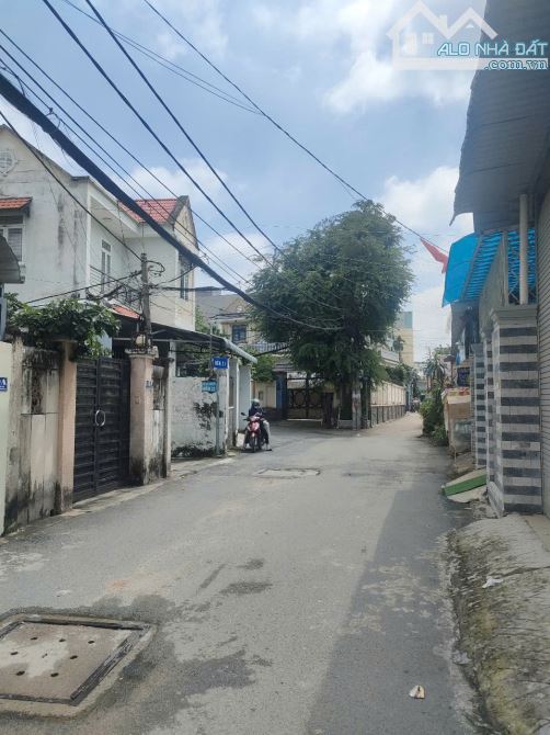 "BÁN NHÀ  MTKD  XD 3 TẦNG - ĐƯỜNG 359- PHƯỚC LONG B, TĐ - GIÁ NHỈNH : 8,X TỶ (còn TL) ,Diệ - 4