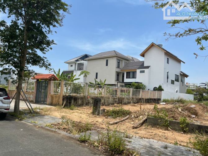 Bán lô biệt thự  Giáng Hương EURO 2 view sông 300m2 - 4