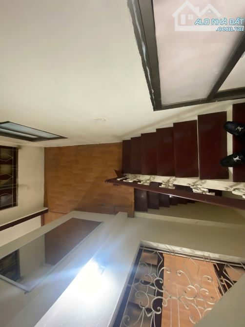 ĐẠI LA - HAI BÀ TRƯNG - CHỦ GỐC - 52M2 - 3 THOÁNG - MT 6M - NỞ HẬU - 100M RA PHỐ - 8.3 TỶ - 4