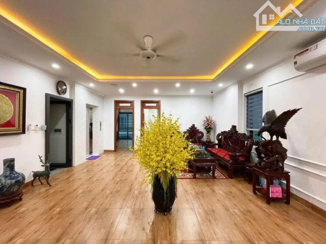 Bán nhà phân lô Lê Hồng Phong sau siêu thị Go, dt 80m2,  6 tầng thang máy nội thất cao cấp - 4