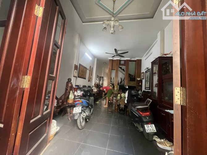 100m2 MẶT TIỀN TRẦN BÁ GIAO - KINH DOANH  VP KẾT HỢP Ở - GIÁP BÌNH THẠNH - GIÁ CHÀO 11.5ty - 4