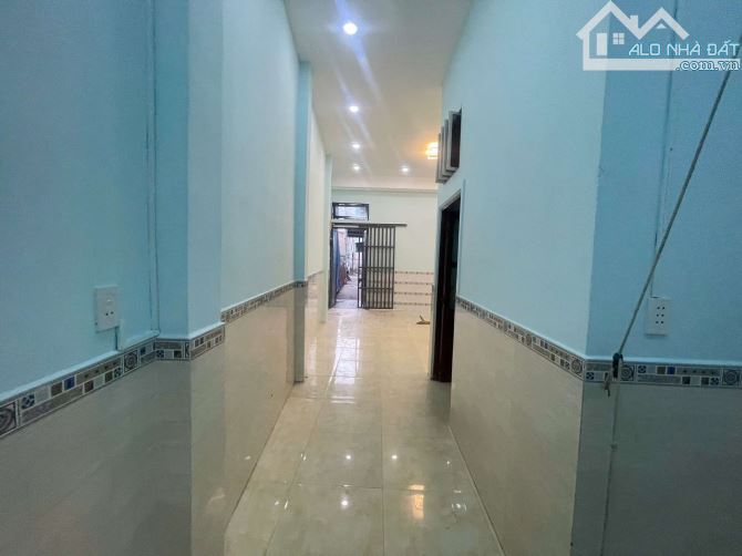 Nhà C4 sát chợ hốc môn _ dt 5 x10 _ giá 1tỷ 350tr - 4