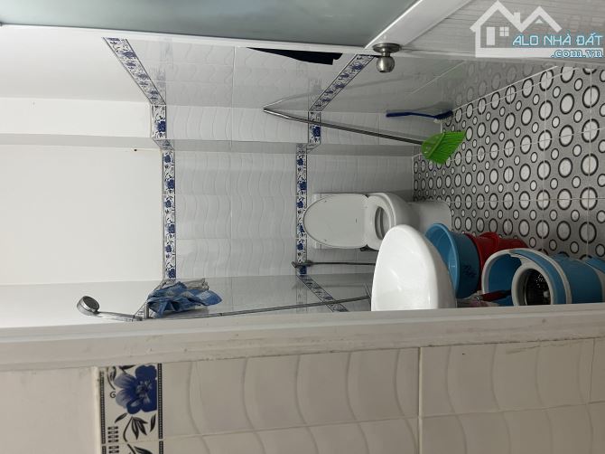 Chính chủ cần bán gấp nhà lô góc hẻm nhựa 7m thông đường Nguyễn Thị Búp giá chỉ 6ty. - 4