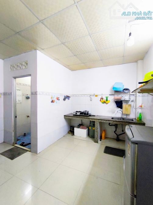 Q9, Bán nhà C4 mặt tiền đường, ngay ngã ba Tam Đa & Nguyễn Duy Trinh, DT 74m2, nhỉnh 4 tỷ - 4