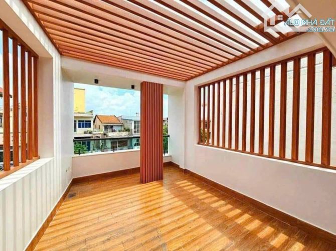 Bán nhà mặt tiền đường 30 tháng 4 gần trường Ngô Quyền sổ hoàn công 80m2 giá chỉ 10.5 tỷ - 13
