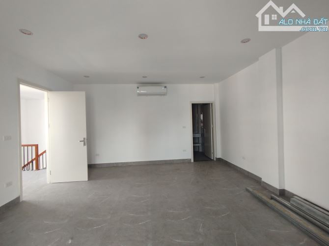 MẶT NGUYỄN VĂN TRỖI, THANH XUÂN, VỈA HÈ RỘNG, LÔ GÓC, 8T THANG MÁY, 90M2 MT 8M. - 5