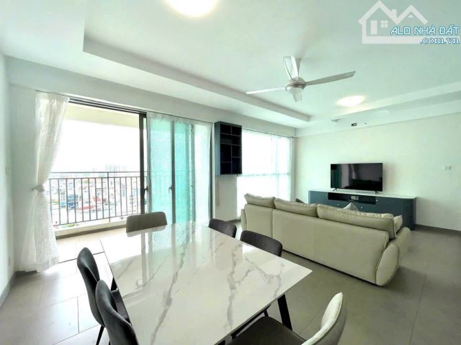 Chung cư Satra Eximland,Phan Đăng Lưu,Phú Nhuận:130m2,3p ngủ,2wc,NT,22tr/tháng - 5