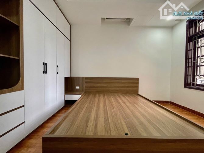 BÁN NHÀ DÂN XÂY PHỐ LỤA - VẠN PHÚC - HÀ ĐÔNG - DT 43m2 - 6.9T - 5