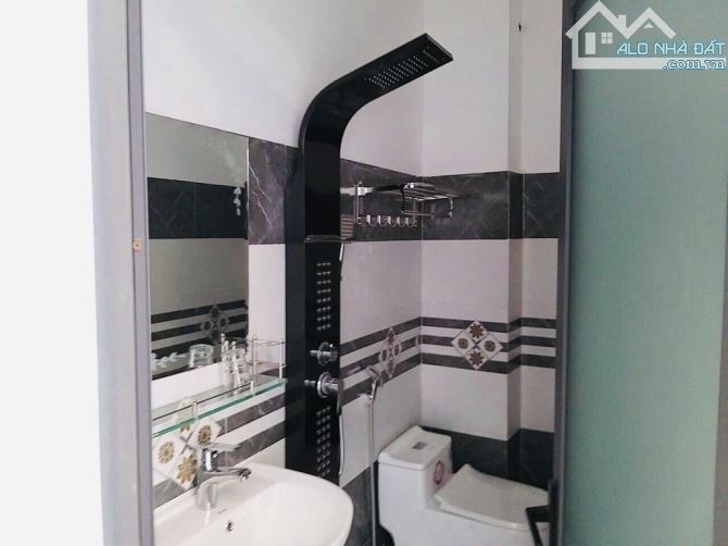BÁN NHÀ tân chánh hiệp 07, HẺM XE HƠI 7M, dt 92M2 × 4 TẦNG,  quận 12, giá siêu rẻ - 5