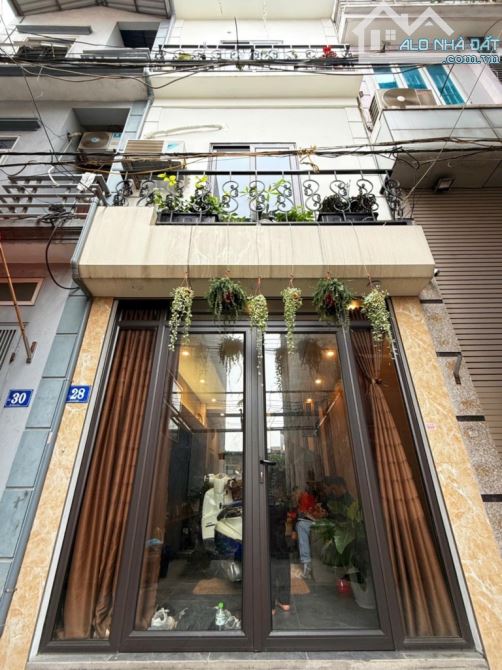 NHÀ ĐẸP HỮU HƯNG - TÂY MỖ 42m 4 TẦNG CHỈ HƠN 5 TỶ - 6