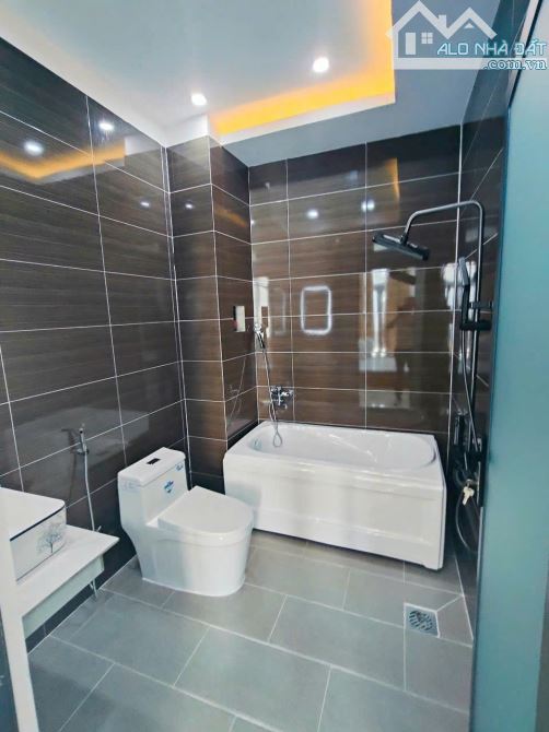 Bán gấp 3 lầu Khu VSIP 1 giá chỉ 1ty9, Thuận An, Bình Dương. - 6