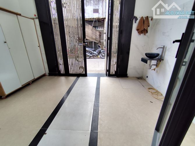 Bán Nhà Đông Hưng Thuận 17, 3 Tầng, Siêu đẹp, full nội thất, Đường 4 m xe hơi ngủ trong nh - 6