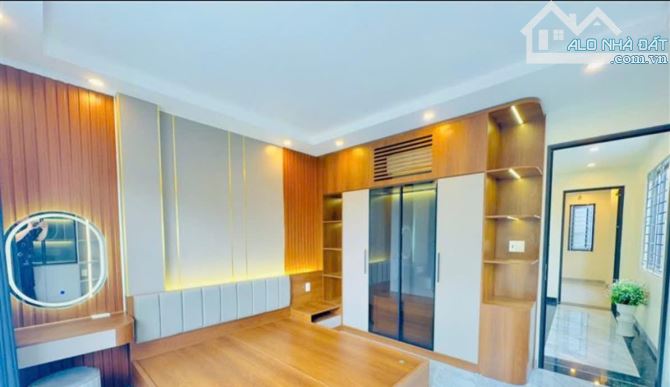 Bán nhà 4 tầng lô góc 3 mặt thoáng ngang rộng 6m tại ngõ Phạm Hữu Điều - 6