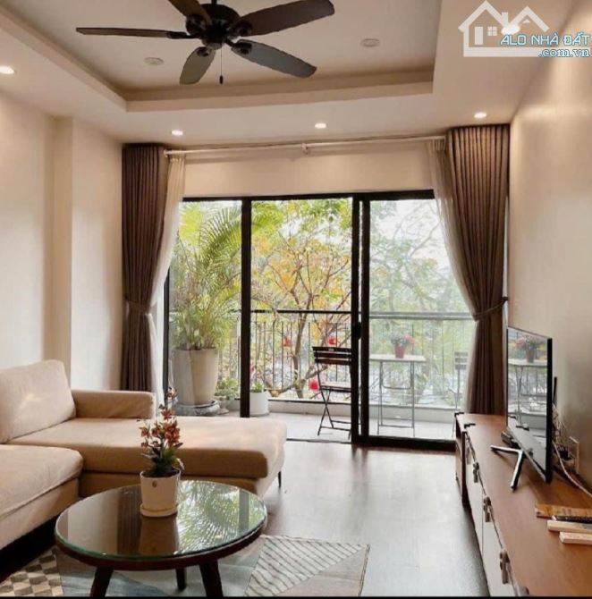 139.x Tỷ/ 205 M2 / 8 Tầng/ 7 Mt/ View Hồ tây/ đường 8m - 6