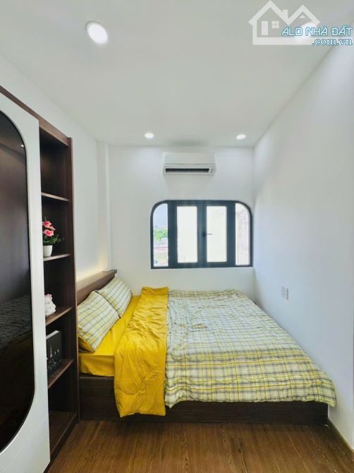 BẠCH ĐẰNG P24 Bình thạnh - 25m2- 5 TẦNG - 3 pn - giá 4,95 ttr - 7