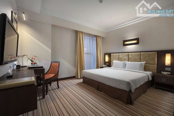 Khách sạn phố cổ Hoàn Kiếm- 60 phòng- đẳng cấp tiêu chuẩn 4 sao - 13 tầng - 248m2 - 250 tỷ - 7