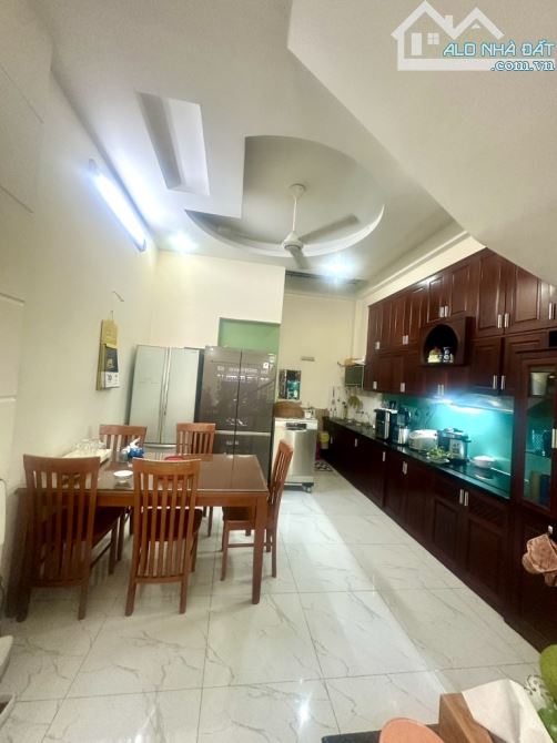NHÀ GẦN CÔNG VIÊN GIA ĐỊNH 56M2 (4x14m), THÔNG THÍCH QUẢNG ĐỨC 4 TẦNG, 5PN CHỈ NHỈNH 6 TỶ - 7