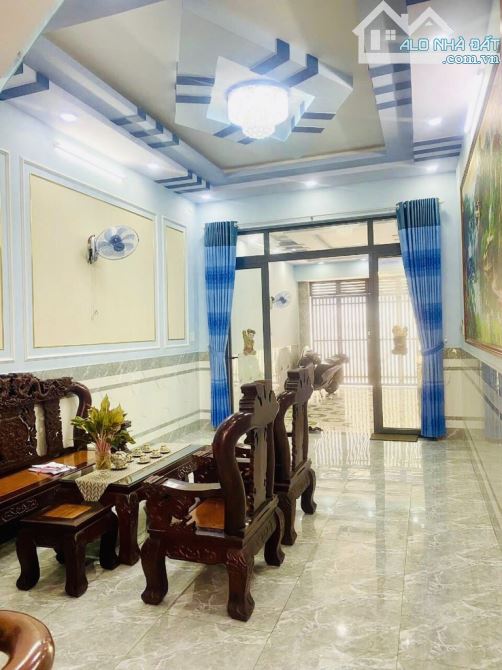 BÁN NHÀ tân chánh hiệp 07, HẺM XE HƠI 7M, dt 92M2 × 4 TẦNG,  quận 12, giá siêu rẻ - 7
