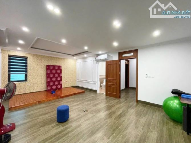 Bán nhà phân lô Lê Hồng Phong sau siêu thị Go, dt 80m2,  6 tầng thang máy nội thất cao cấp - 8